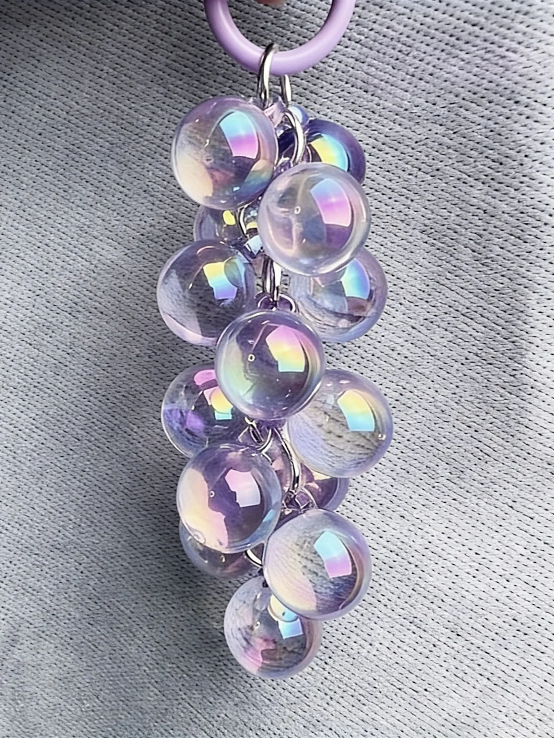 Symphony Of Grapes Bag Charms Acrylic Laser Bubble Bead String Design Three-Dimensional Fruit Texture Fantasy Fairy Style Girl Accessories Ins Tenderness For Bags, Keys, Suitcases Friends Gifts Couple Gifts