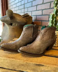 Corral Women's Chocolate Python J Toe Bootie A4325