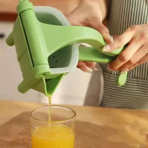 Portable Multifunctional Manual Fruit Juicer