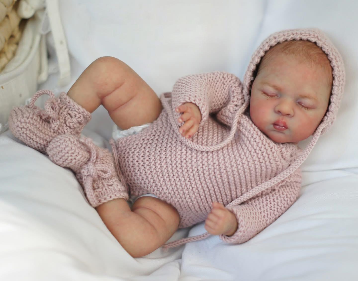 10" Realistic Reborn Baby Doll with Closed Eyes Soft Cloth Body & Vinyl Limbs Hand-Painted Head Handmade Lavender Knit Outfit Lifelike Newborn Doll Gift for Collectors