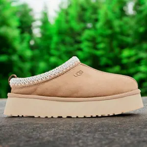 [1122553-SAN] Womens UGG TAZZ