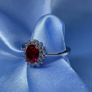 Lola Ring - Red
