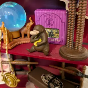 Niffler Accessory to display on shelf for Harry Potter miniverse Hand Painted