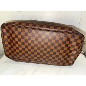 Pre-owned Leather Tote Bags Brown Checkered Tote Bag – Large Everyday Carryall with Red Interior & Pouch