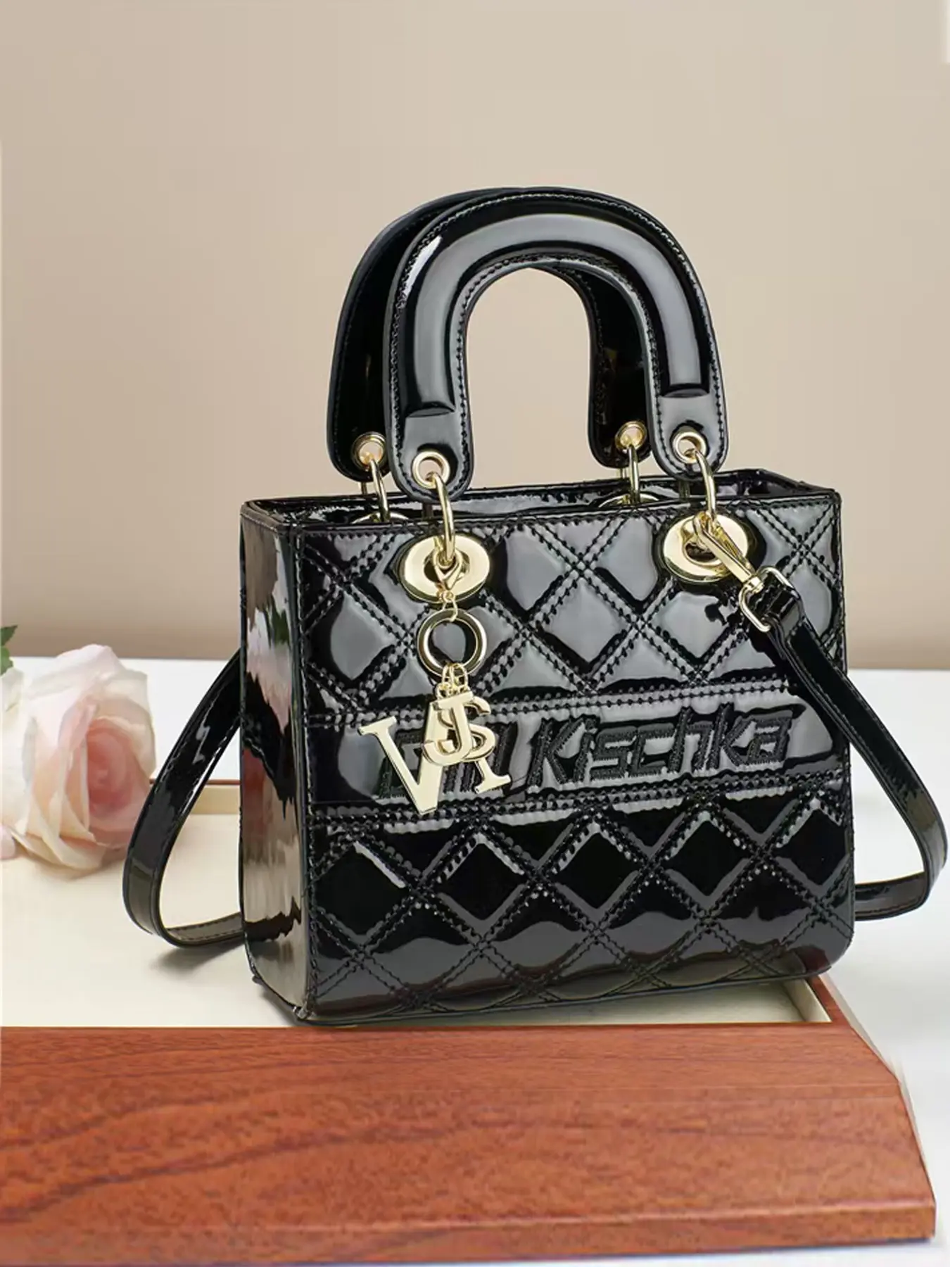 Elegant Rhombus Textured Handbag For Women, New Korean Style Casual Fashionable Daily Crossbody Handbag, Boutique Small Purse With Decor Charm, Quilted Shoulder Bag, Suitable For Wedding Use