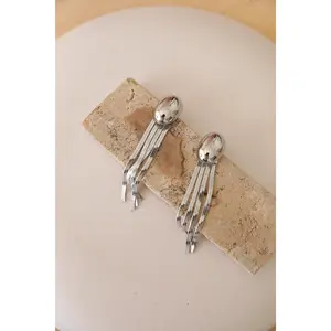 Rae: Hannah Tassel Statement Earring