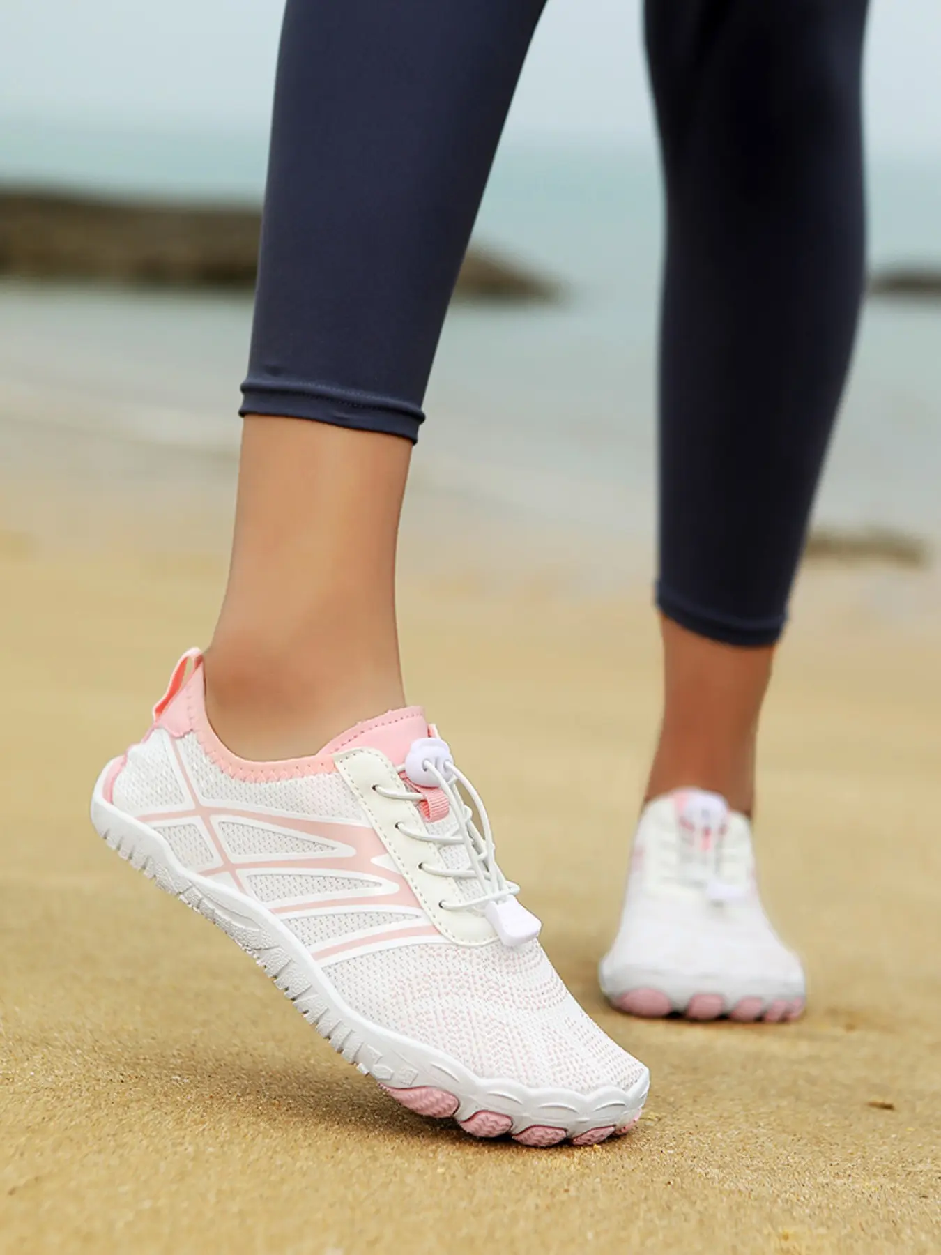 1 pair of river tracing shoes, unisex water wading shoes, beach shoes, Water Footwear, Water Aqua Shoes, lightweight and breathable, quick drying and anti slip, suitable for swimming, drifting, rowing, fishing, sailing, camping, river tracing, etc