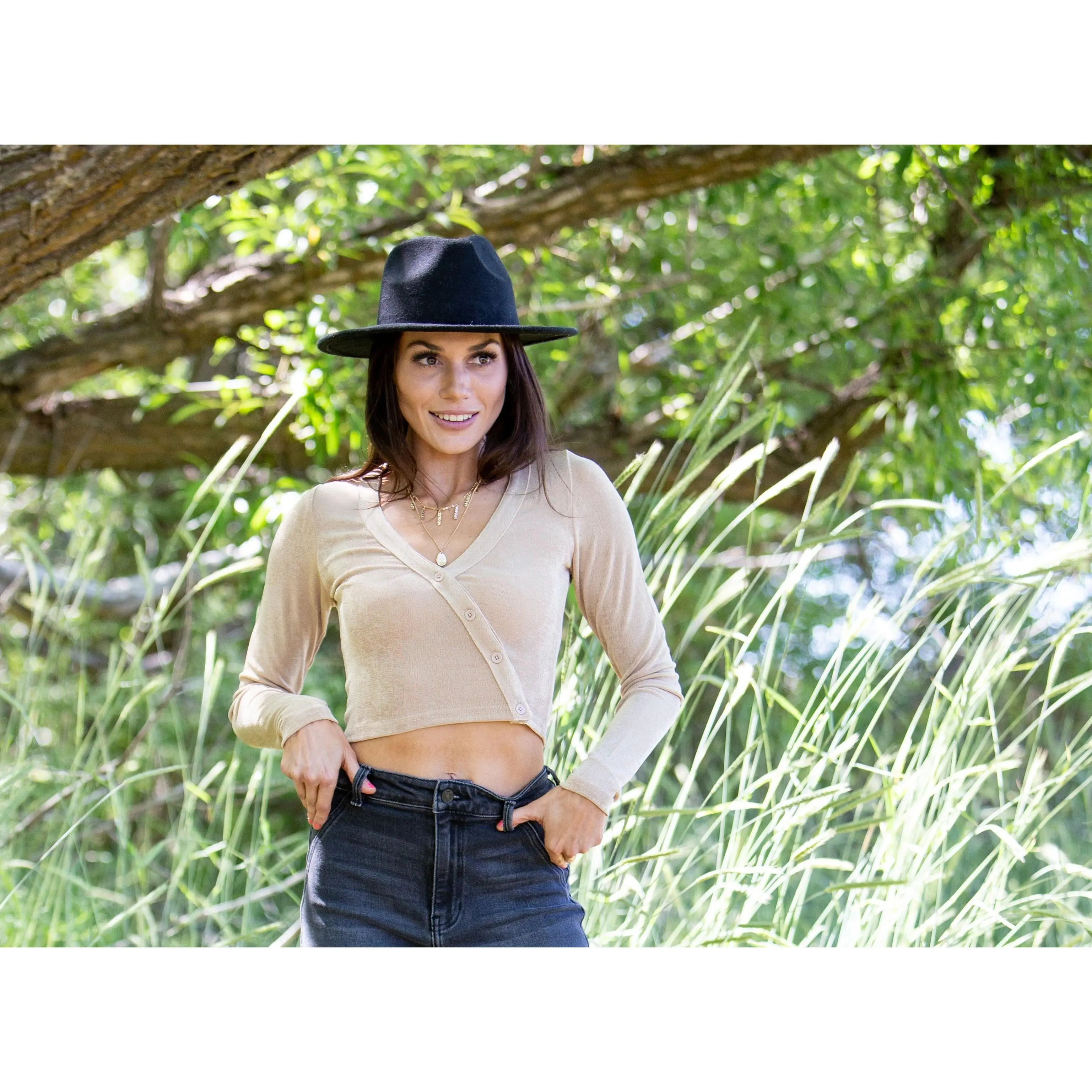 JUDE CROP TOP LONG SLEEVE ~ TAN