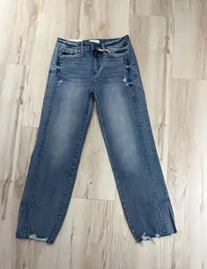 KANKAN JEAN Denim Basic Womenswear - Classic Style with Distressed Details and Regular Fit