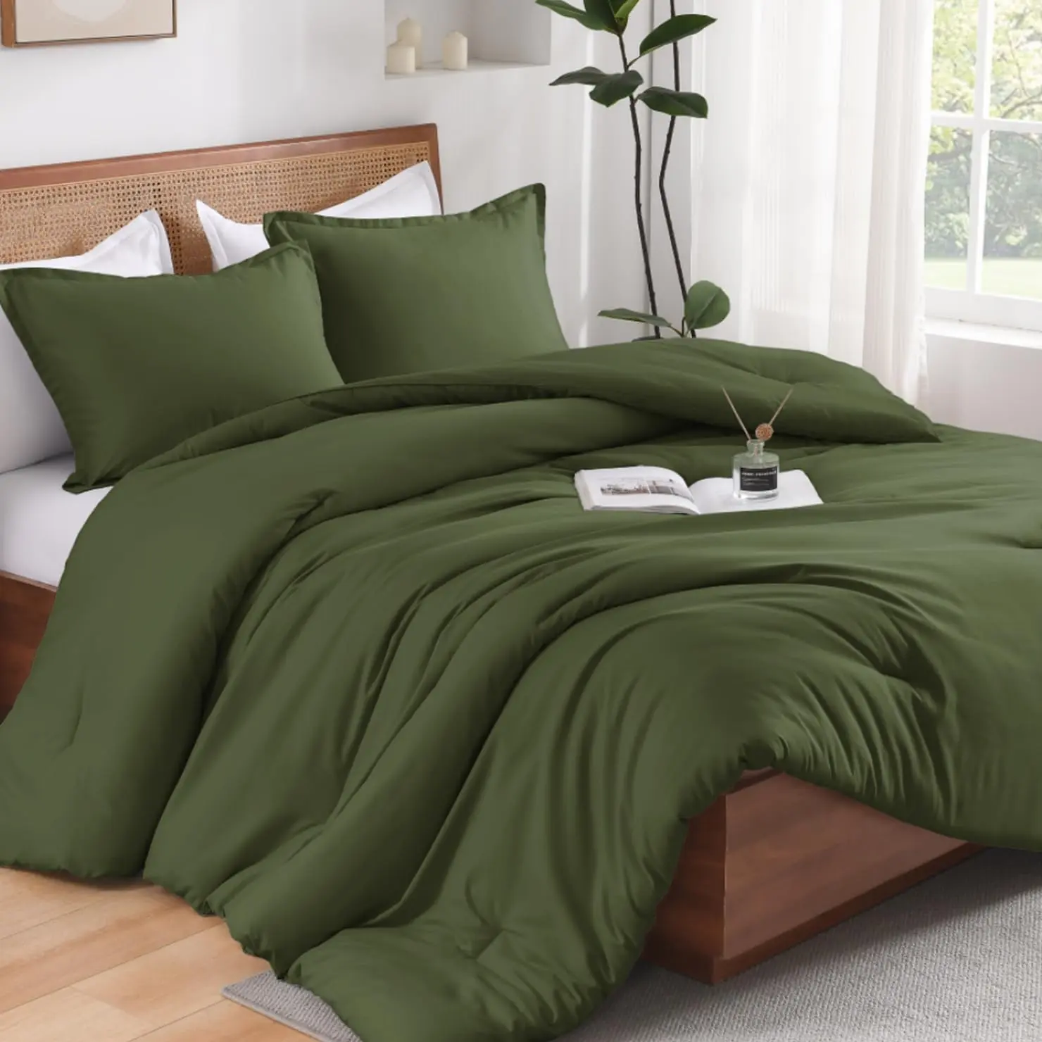 Olive Green Twin Size Comforter, 2 Boho Comforter, Lightweight Olive Comforter for Men Women (66x90In Comforter  1 Pillowcase)