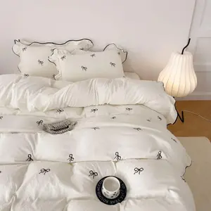 Cute Bowknot Embroidery Bedding Set, 4 Counts/set Including Duvet Cover & Bed Sheet & 2 Counts Pillowcase, Soft Comfortable Bedding Set for Home Bedroom