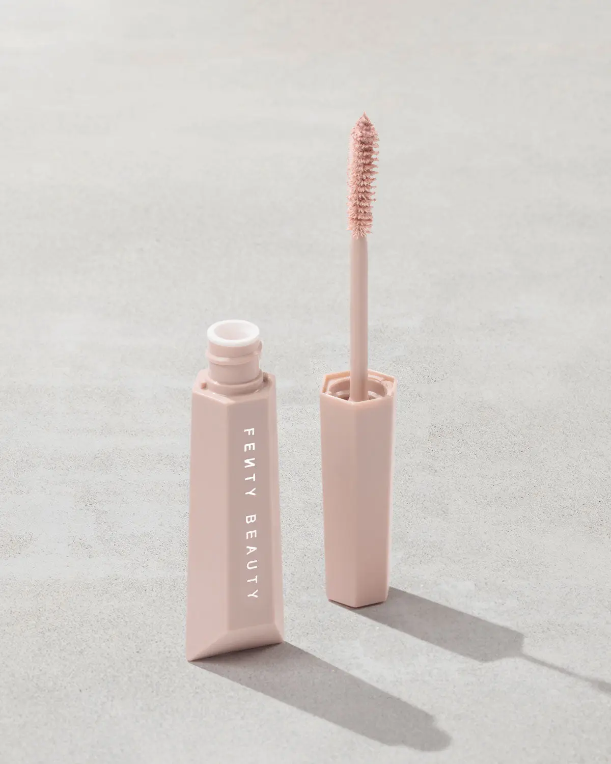 Hella Extra Mascara-Boosting Lash Primer Hella Extra Mascara-Boosting Lash Primer