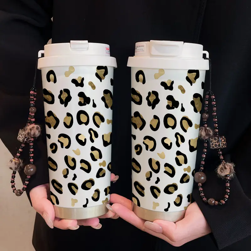Artistic Leopard Print Insulated Cup Tumbler with Lanyard, 316 Stainless Steel Cold & Hot, 530ML Portable Travel Sports Mug, Creative Gift