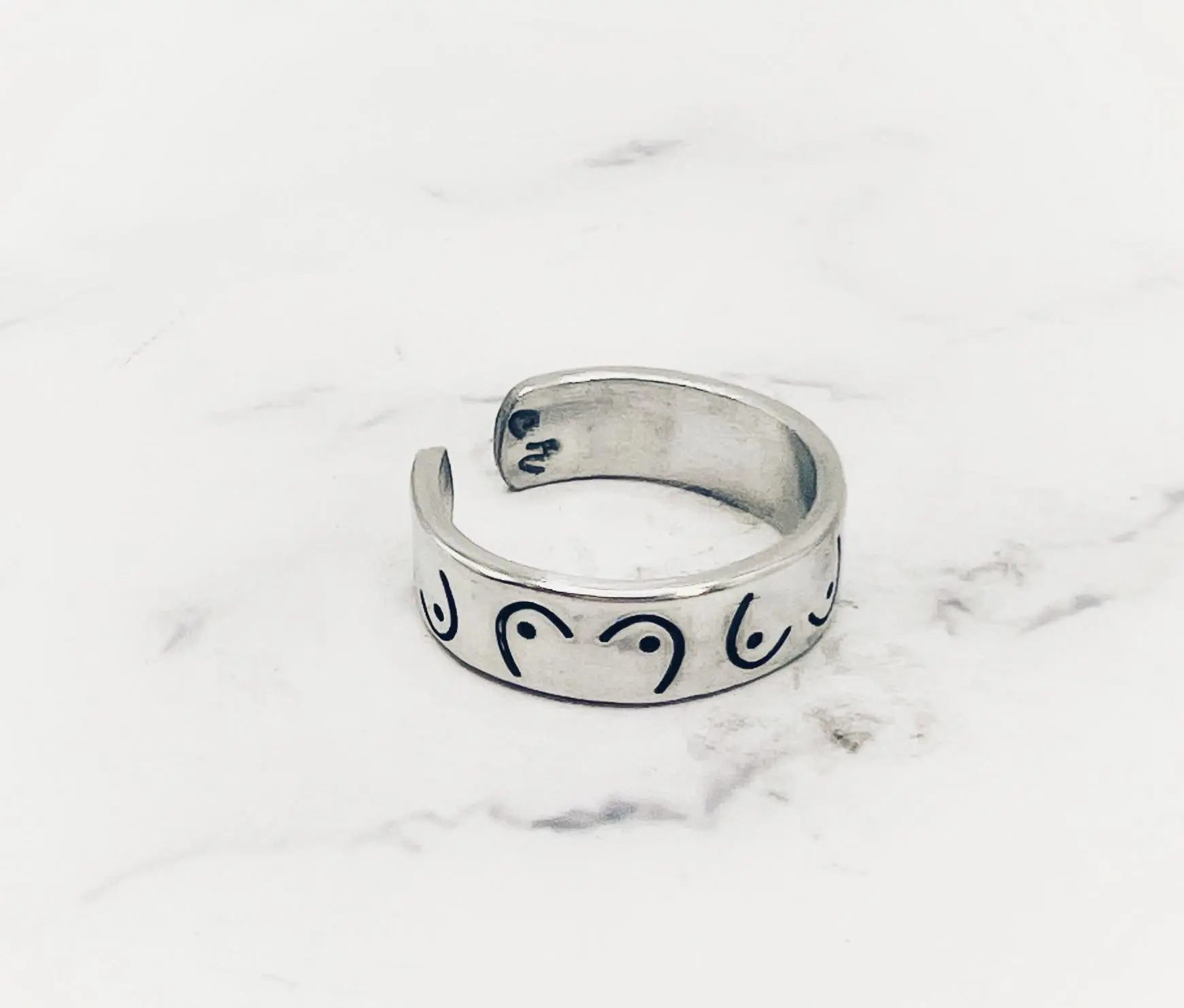 LGBTQ Female Symbol Body Positivity Ring