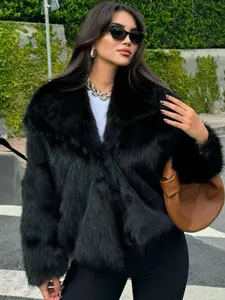 Faux Fur Coat Women Winter Coats Warm Plush Long Sleeve Outerwears Luxury Fluffy Jacket Lapel Hairy Jacket Streetwear Artificial Fur Coat For Women