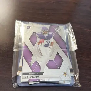 NFL Mixed Team Bag Minnesota Vikings Tai Felton #13 Collectible Trading cards