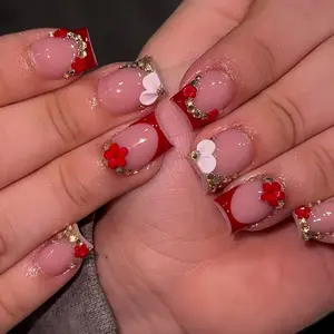 24 Pcs Short Square Nail Tips, 3D Flowers, Bowknots, Sparkles, Glossy Finish, Reusable, Includes Jelly Glue & File