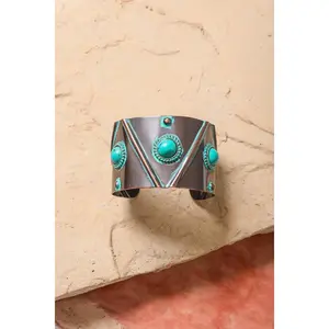 Artisan-Crafted Turquoise Cuff