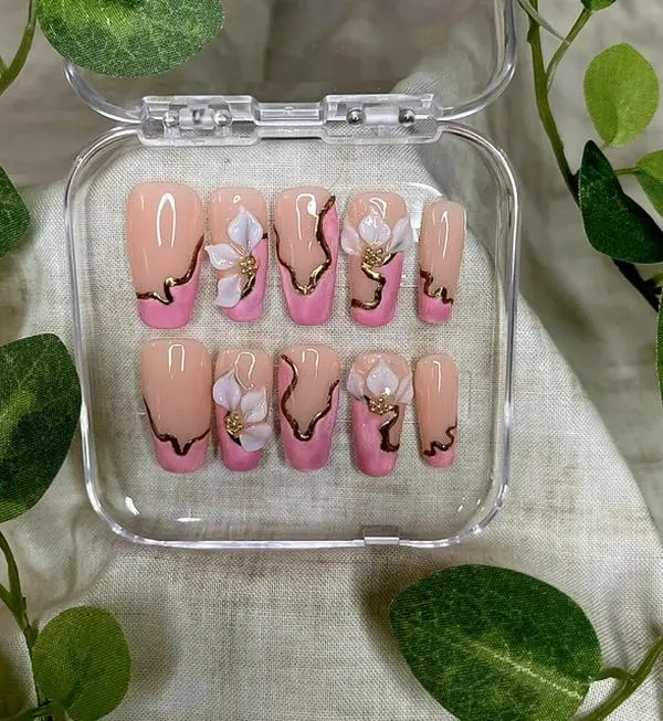 Floral with gold accent Press-on Nails, Reusable Nail Art