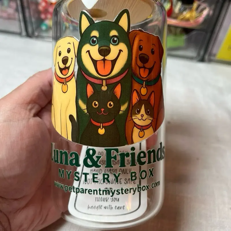Luna & Friends Glass can with plastic straw Luna & Friends Glass can with plastic straw