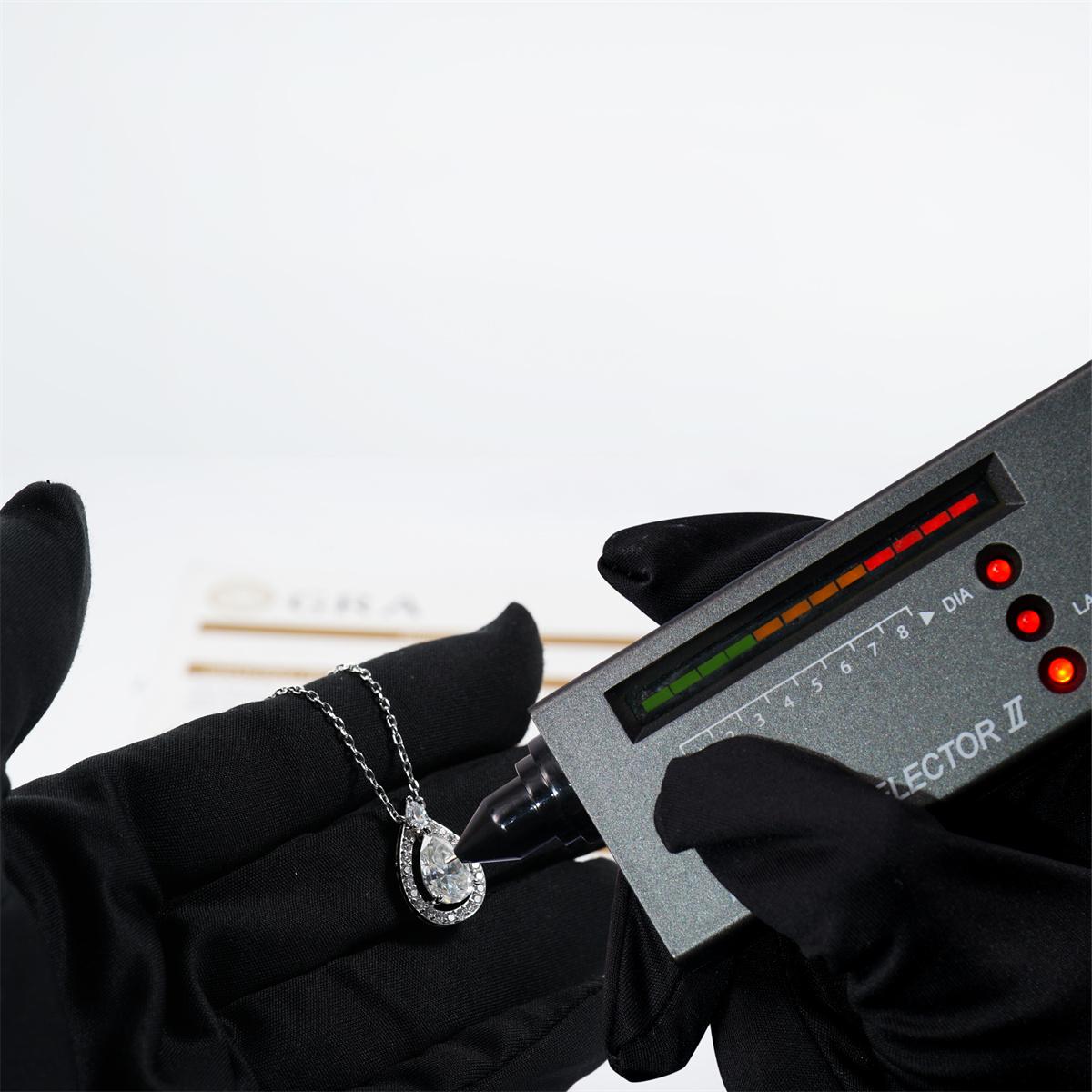 Moissanite Luminous Drop Halo Jewelry Set Elegant Pear Cut Ring Necklace Bracelet Trio Set for Birthday Wedding Engagement Anniversary Gift Daily Wear mothersdaygift