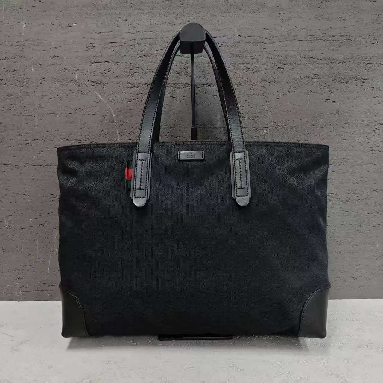 Pre-owned GUCCI Canvas Shoulder Bags 7.8'' R2649 Shoulder Bag C14303198145 0731 T2 Ella