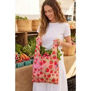 Standard Baggu Strawberry Blossom