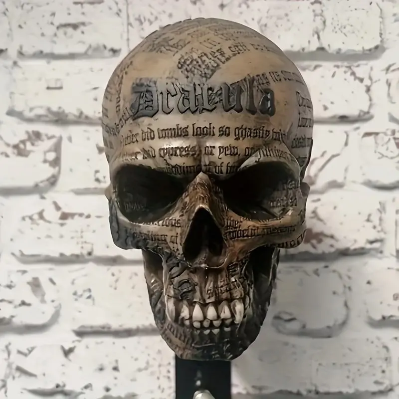 New Horror Spooky Skull Wall Decor Resin Ornament, Motorcycle Helmet Hanging Decoration, Home Garden Atmosphere Decorative Item, Hanging Ornaments