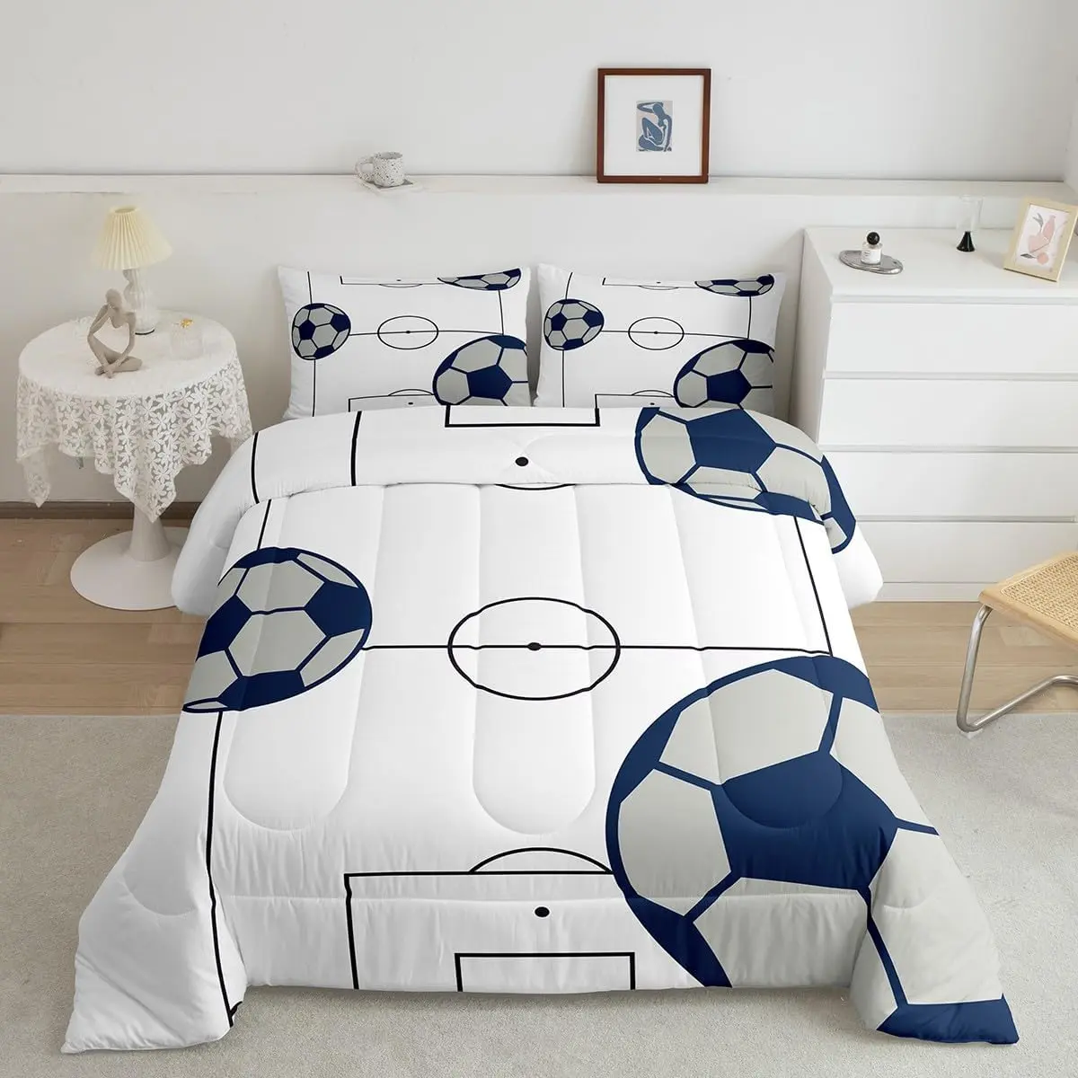 Luxury Twin Football Theme Bedding Set - Soft Microfiber Comforter, Court-Inspired Quilt, Duvet, Athletic Breathable Linens for Boys and Girls' Bedroom Decor (Ideal for Friend, Family Gatherings, Geometric Accents)