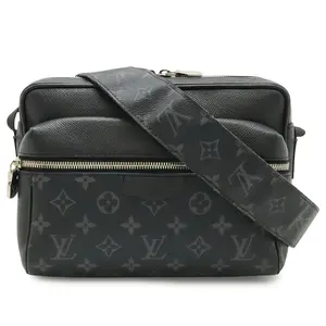 Pre-owned Louis Vuitton Canvas Shoulder Bags Outdoor Messenger PM Monogram Eclipse Taiga Shoulder Bag