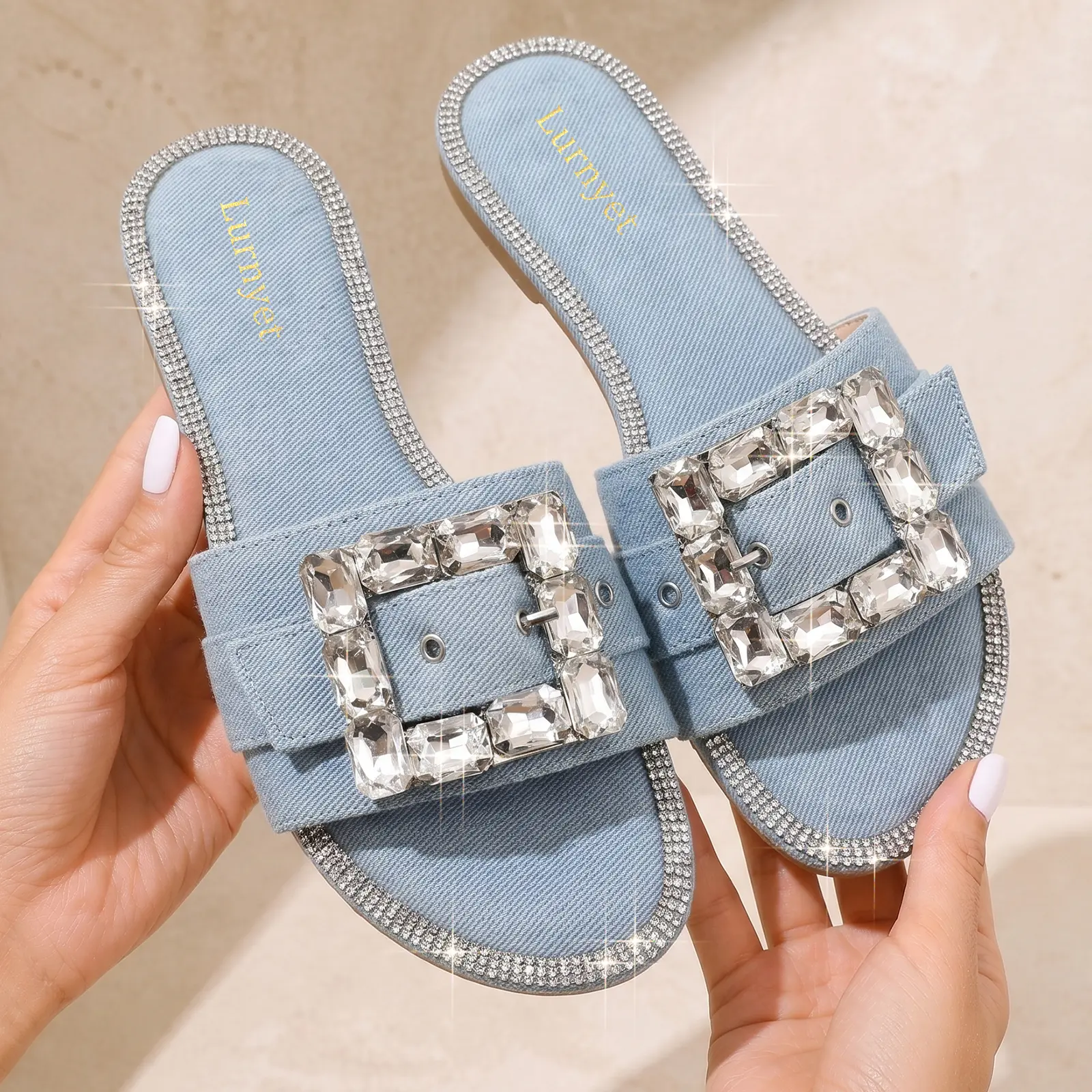 Women’s Flat Slide Sandals Denim Crystal Buckle & Sparkly Rhinestone Decoration Open Toe Footwear Slip-On Slippers Girl Fashion Comfortable Breathable Summer Casual Dress Shoes for Beach Vacation Wedding Party Daily Wear