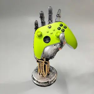 Cyberpunk Resin Mechanical Hand Figurine - Hand-Painted Futuristic Desk Decor & Xbox|Switch Controller Stand for Gamers & Collectors