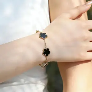 Women's Titanium Steel Golden Five-leaf Clover Mother-of-Pearl Bracelet DDSL0012, Stylish Minimalist Light Luxury Bracelet, 14K Gold-Plated