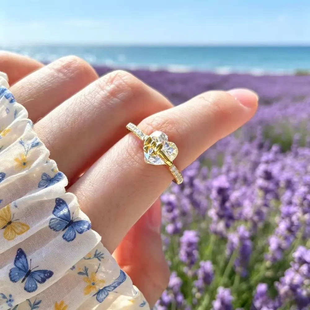 Love Heart Gold Ring - Cute and elegant ring in multiple sizes, made of 925 silver with gold plating, featuring bow details, a heart pendant, and adorned with 5A zircon and gemstones. A beautiful gift for someone you love.