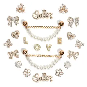 22Pcs Bling Rhinestone Pearl Shoe Charms Sparkling Chain Cute Love Heart Decor Kit DIY Shoe Accessories for Women Girls Customize Your Shoes Party Favor Gift