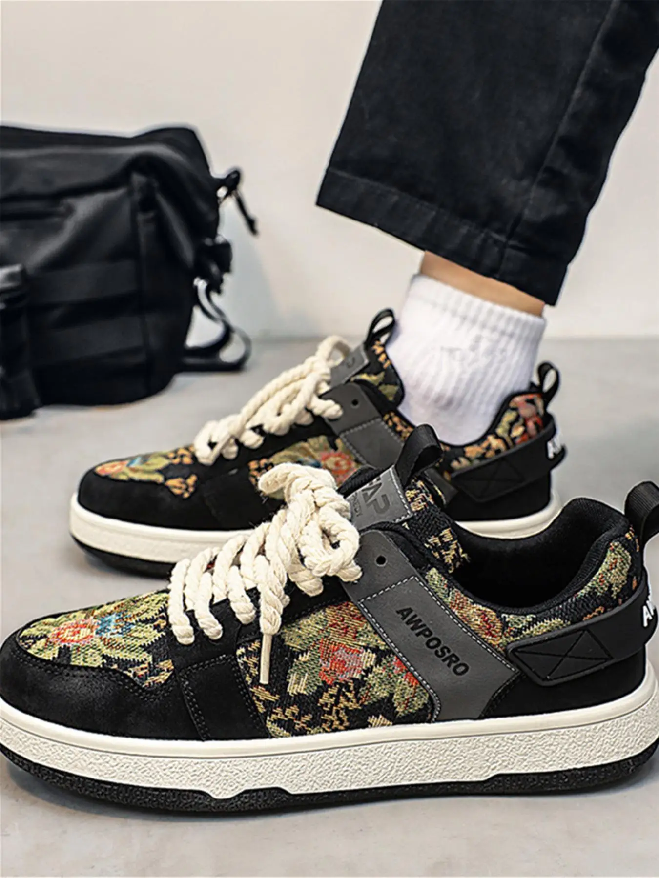 Men's Colorblock Floral Print Low Top Trending Sneakers, Casual Letter Patchwork Luxury Designer Skate Shoes, Vintage Wear Resistant Comfort Casual Sh