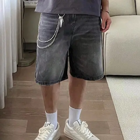 Men's Wide Leg Denim Jean Shorts(Without Metal Chain), Denim Bermuda Shorts, Jeans Shorts, Loose Street Fashion Casual Comfy Pocket Denim Shorts for Daily Wear, Woven Bottoms for All Seasons