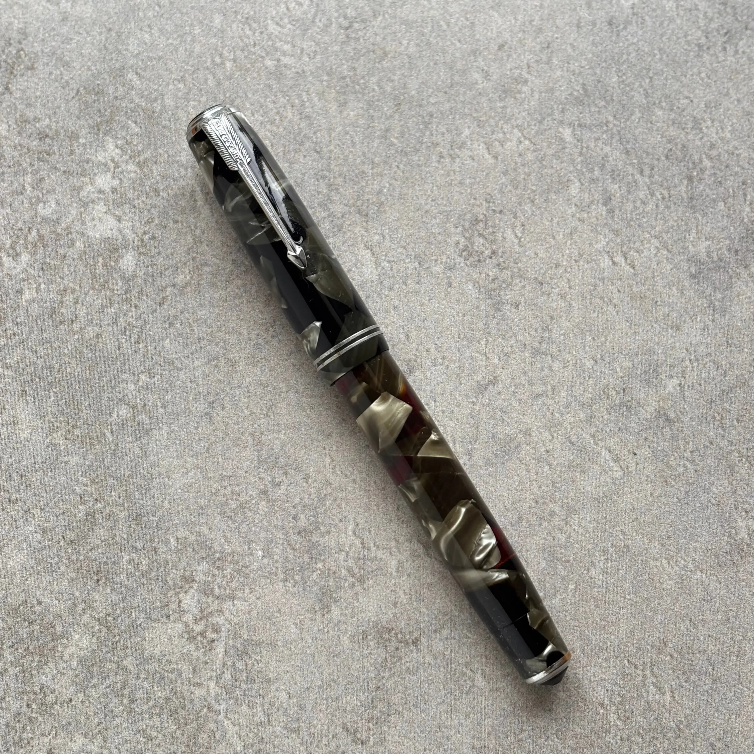 Parker Vacumatic Junior; Grey Pearl