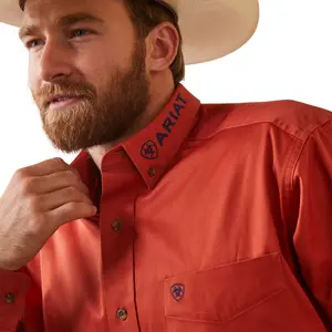 Ariat Men's Team Logo Twill Classic Fit Shirt Easy Tiger