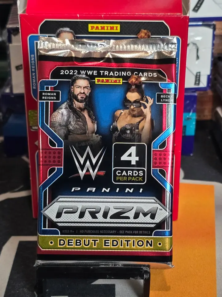 2022 WWE Prizm Wrestling Blaster Pack
