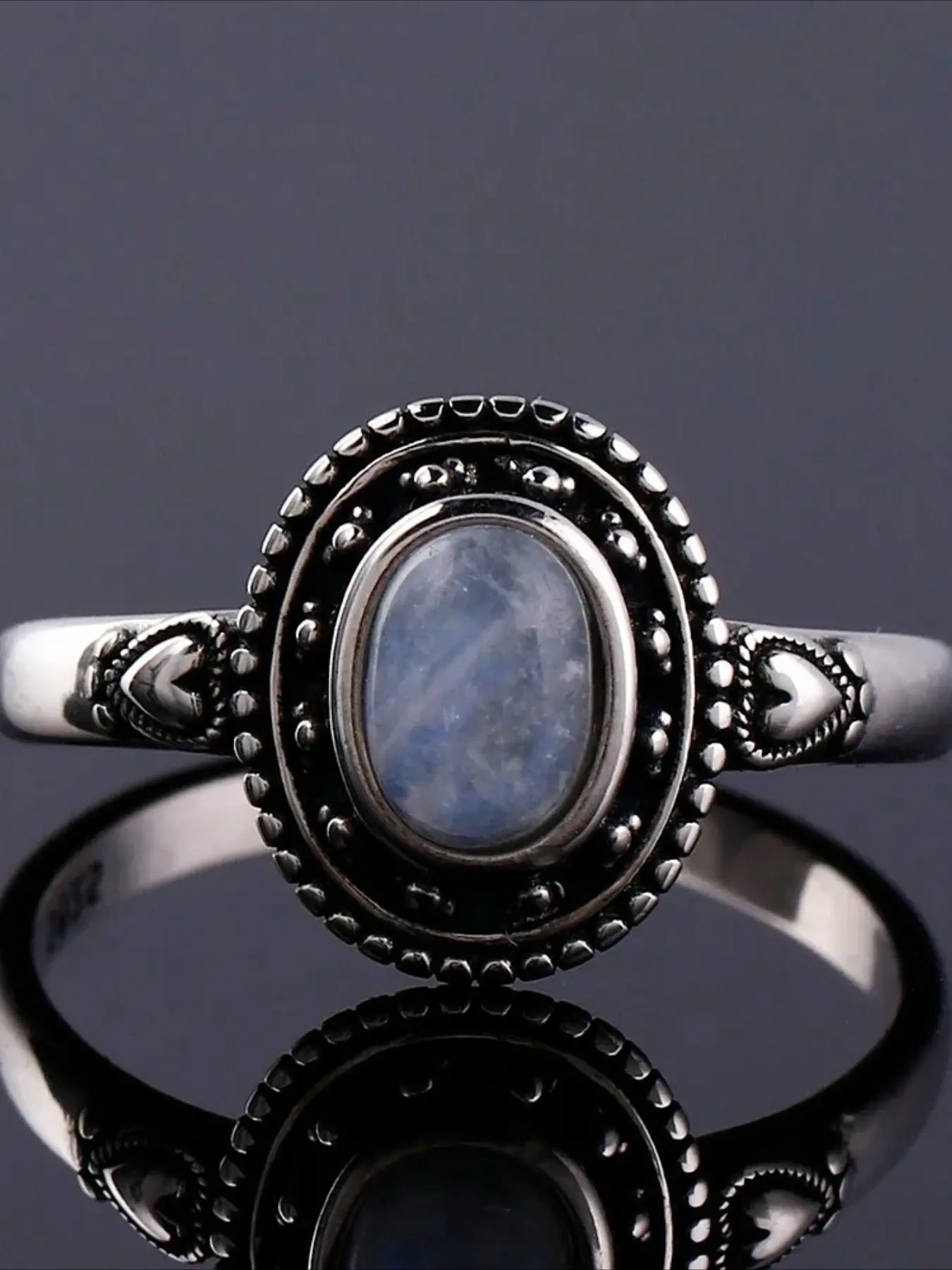 Vintage 5X7mm Natural Moonstone Ring Polished Gemstone Silver Plated Fashion Jewelry for Women Beautiful Rings Cocktail Party Birthday Gifts Wholesale Exquisite Trendy Ring Elegant Fashion Rings Vintage Inspired Ring