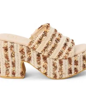 Beach by Matisse Como Raffia Heel - Women's Stylish Summer Footwear for Beach Vacations