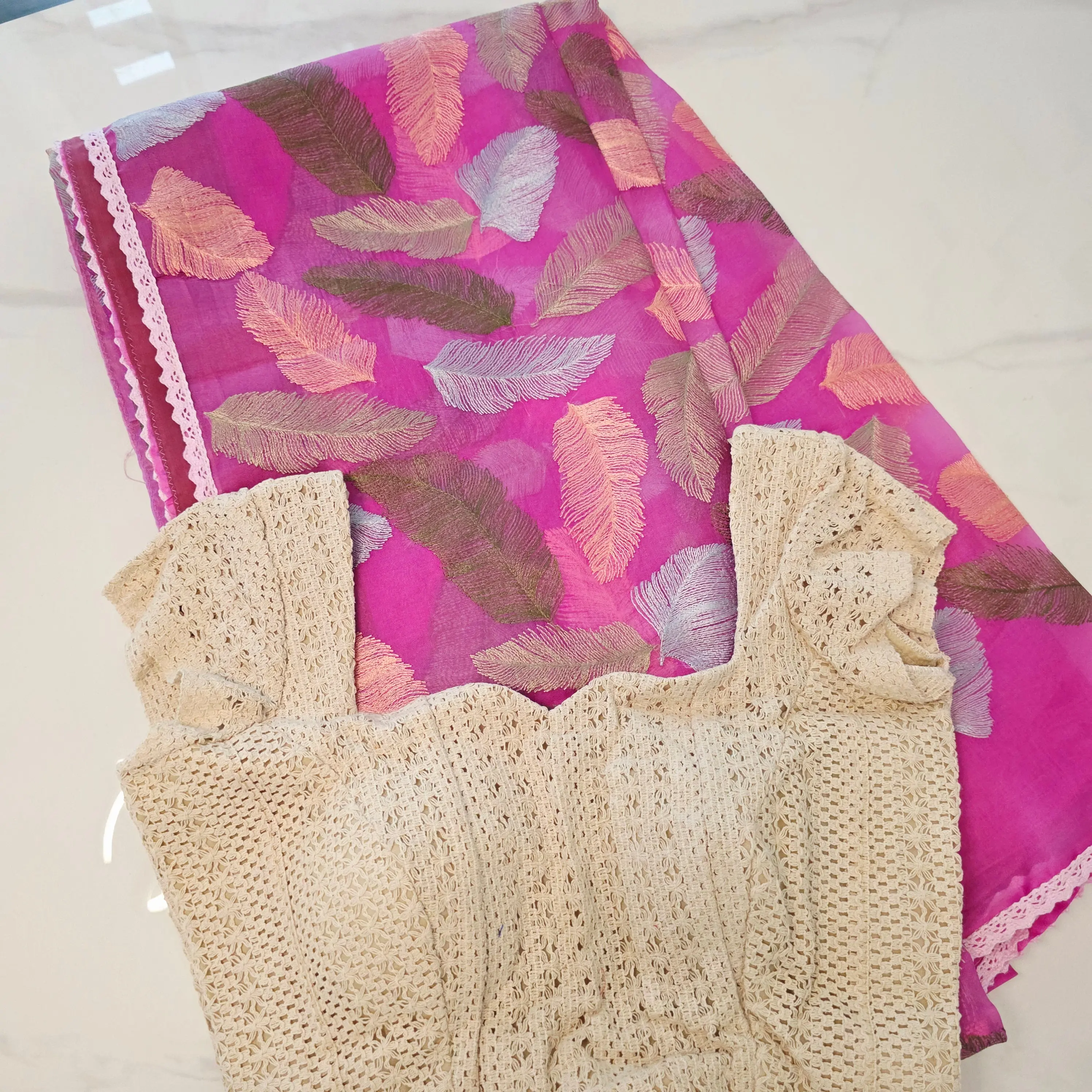 Reyavogue Women's Pink Organza Saree With Leaf Embroidery Allover and Lace Blouse