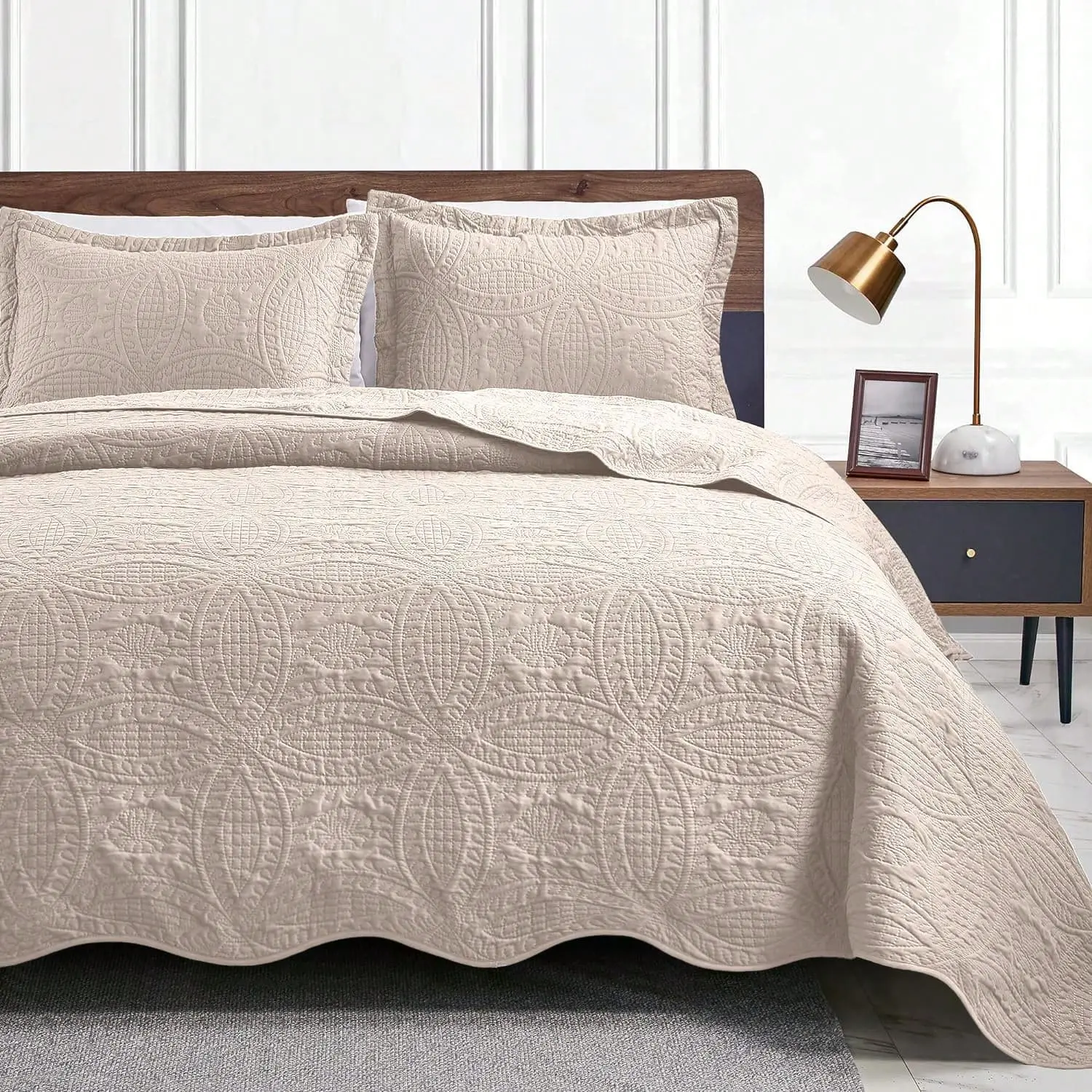 Quilts For Queen Bed Blue Bedspreads - Soft Bed Summer Lightweight Bedspread Comforter - Modern Style Coin Pattern Coverlet For All Season - 3 Pieces (1 Quilt, 2 Pillow Shams)