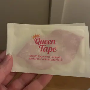 Queen Tape - Hydrating & Moisturizing Mouth Tape For Sleep - Royal Plump Edition - Lip Plumping - Mouth tape with Collagen Hyaluronic Acid & Vitamin E - Built in Lip Mask - Royal Lips - One Month Supply
