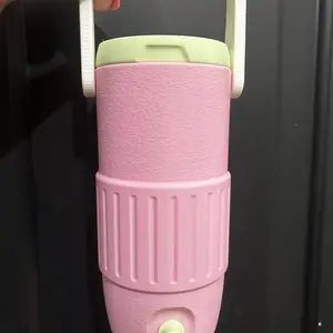 Slim can holder