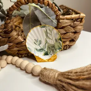 1- Decoupaged Scallop Decoration ceramic halloween