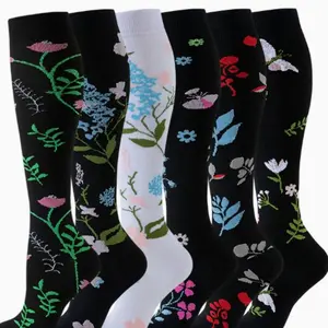 Printed pattern stretch stockings - 6 pairs of soft, breathable and fashionable floral-patterned stockings. These stretch knee-length stockings are suitable for daily wear and outdoor activities.