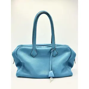 Pre-owned HERMÈS leather Travel Bags Hermes Victoria Elan Bag Clemence 38