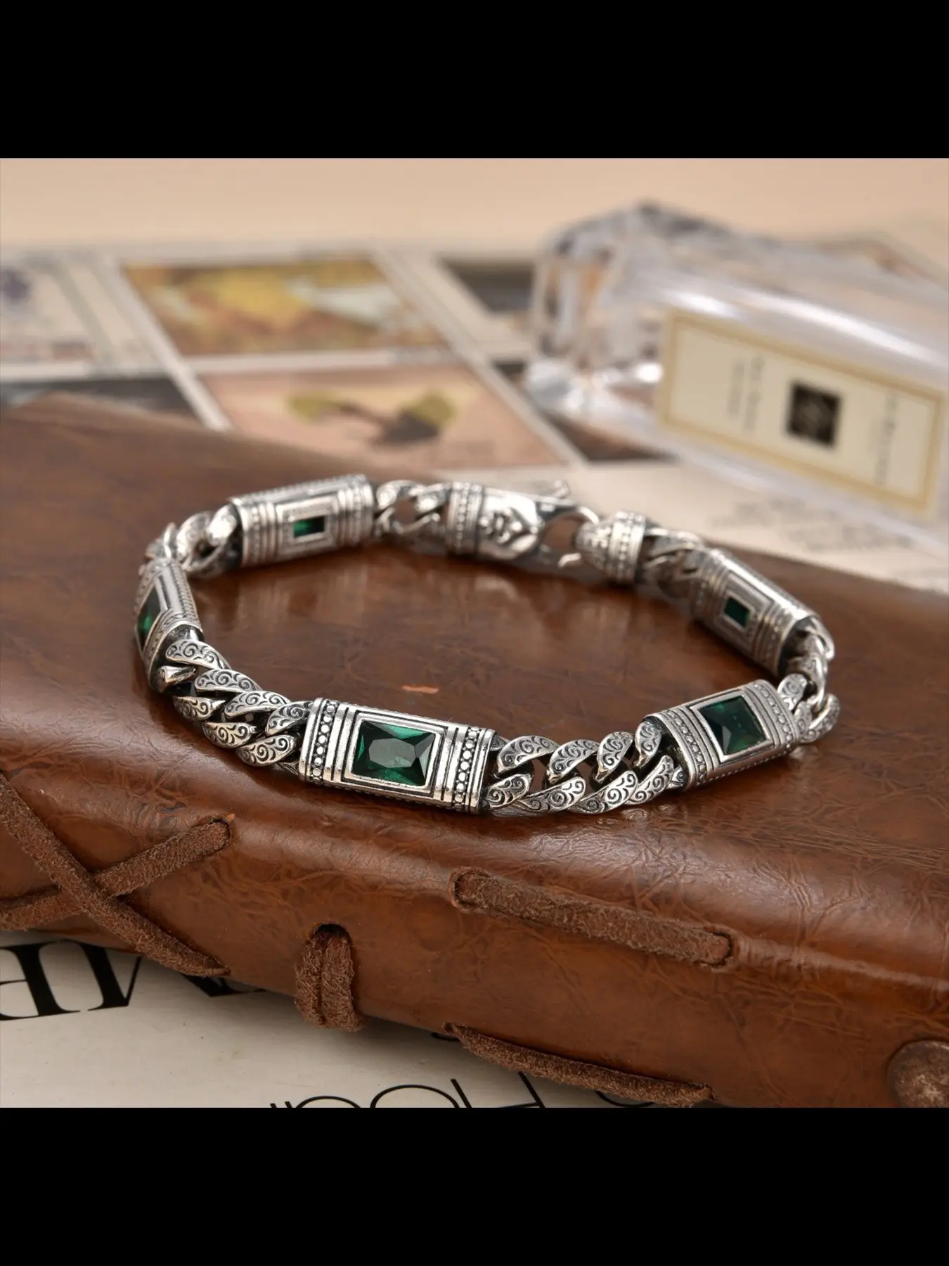 New Square Diamond Vintage Ethnic Hand Chain, Antique Style Diamond Grass Design Bracelet, Exquisite Trendy Bracelet, Trendy All-Season Jewelry, Diamond Texture Design, Beautiful Bracelets
